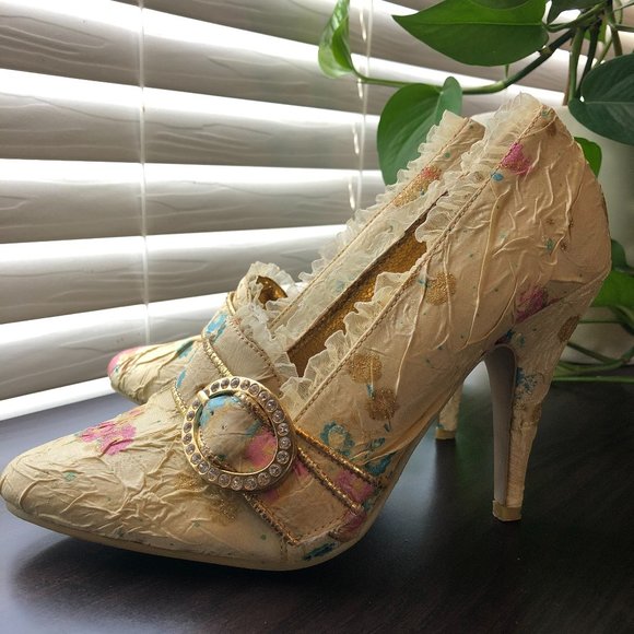 Ellie Shoes - BEAUTIFUL NEUTRAL FLORAL RHINESTONE LACE TRIMMED HEELS